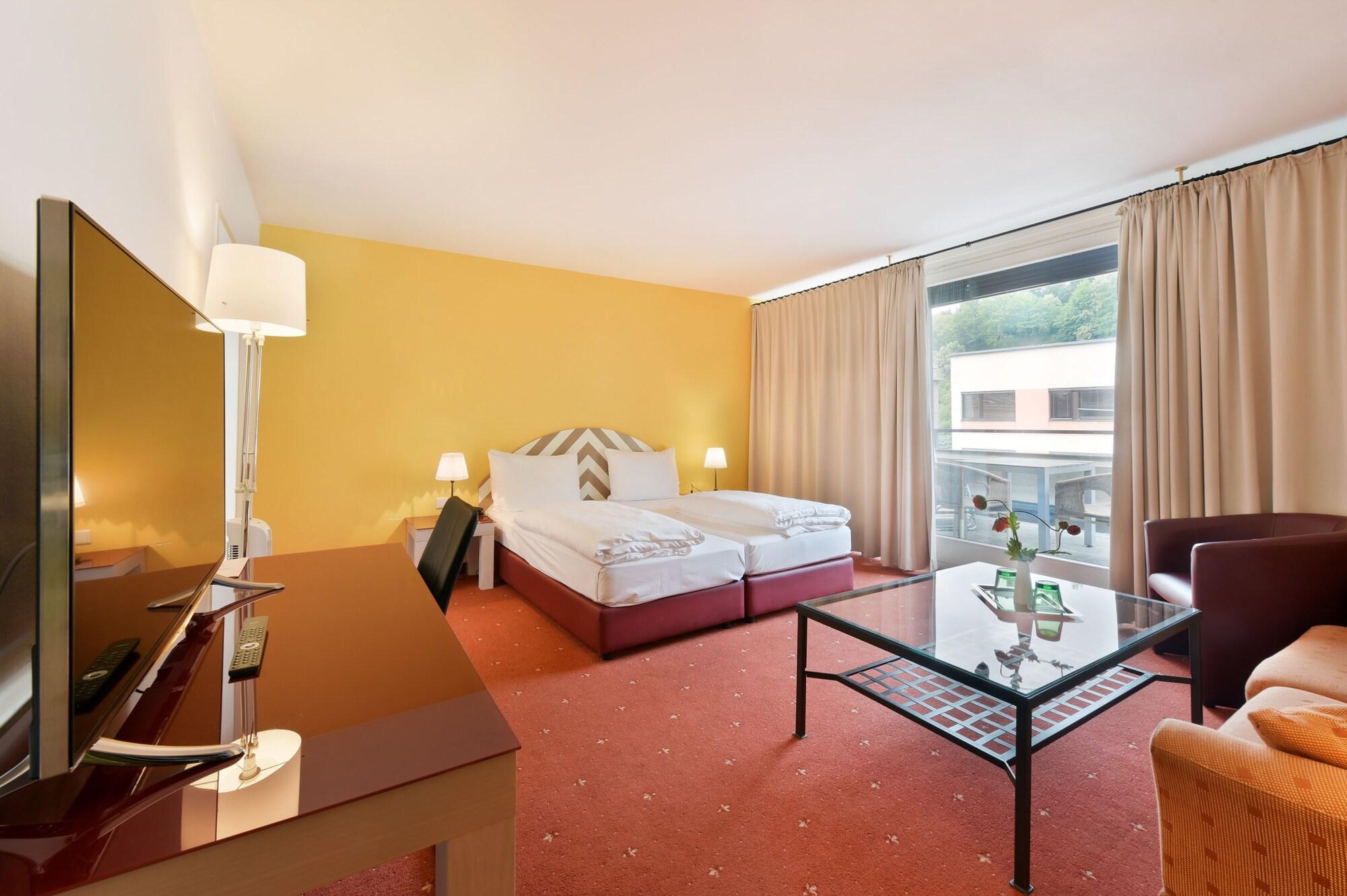 Neutor Express Hotel 3*