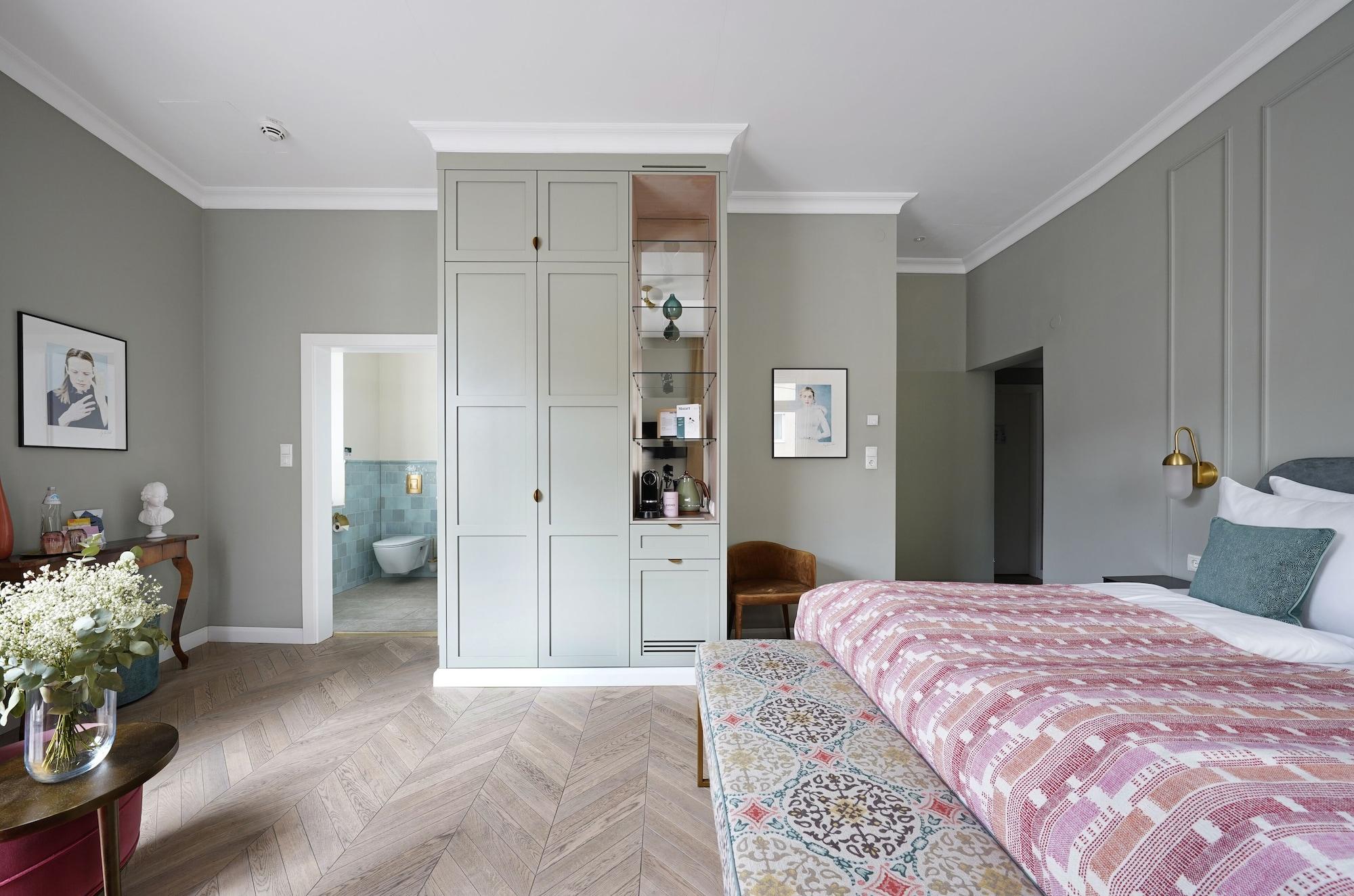 Numa Mozart Hotel 4*