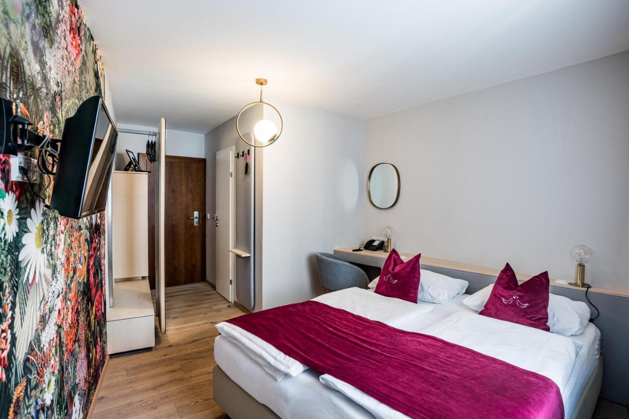 Altstadthotel Weisse Taube 4* Salzburg