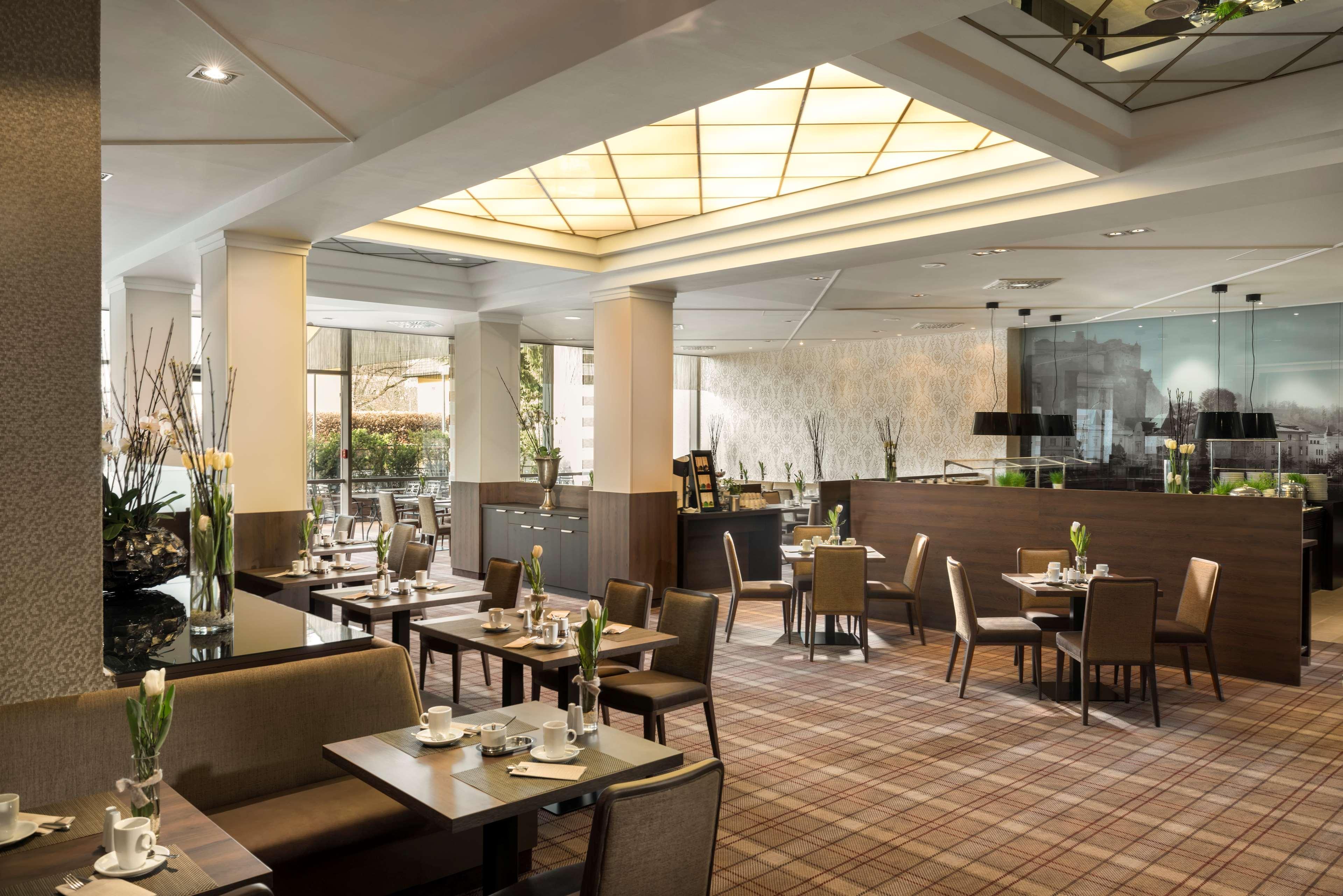Hotel Wyndham Grand Conference Centre 4*