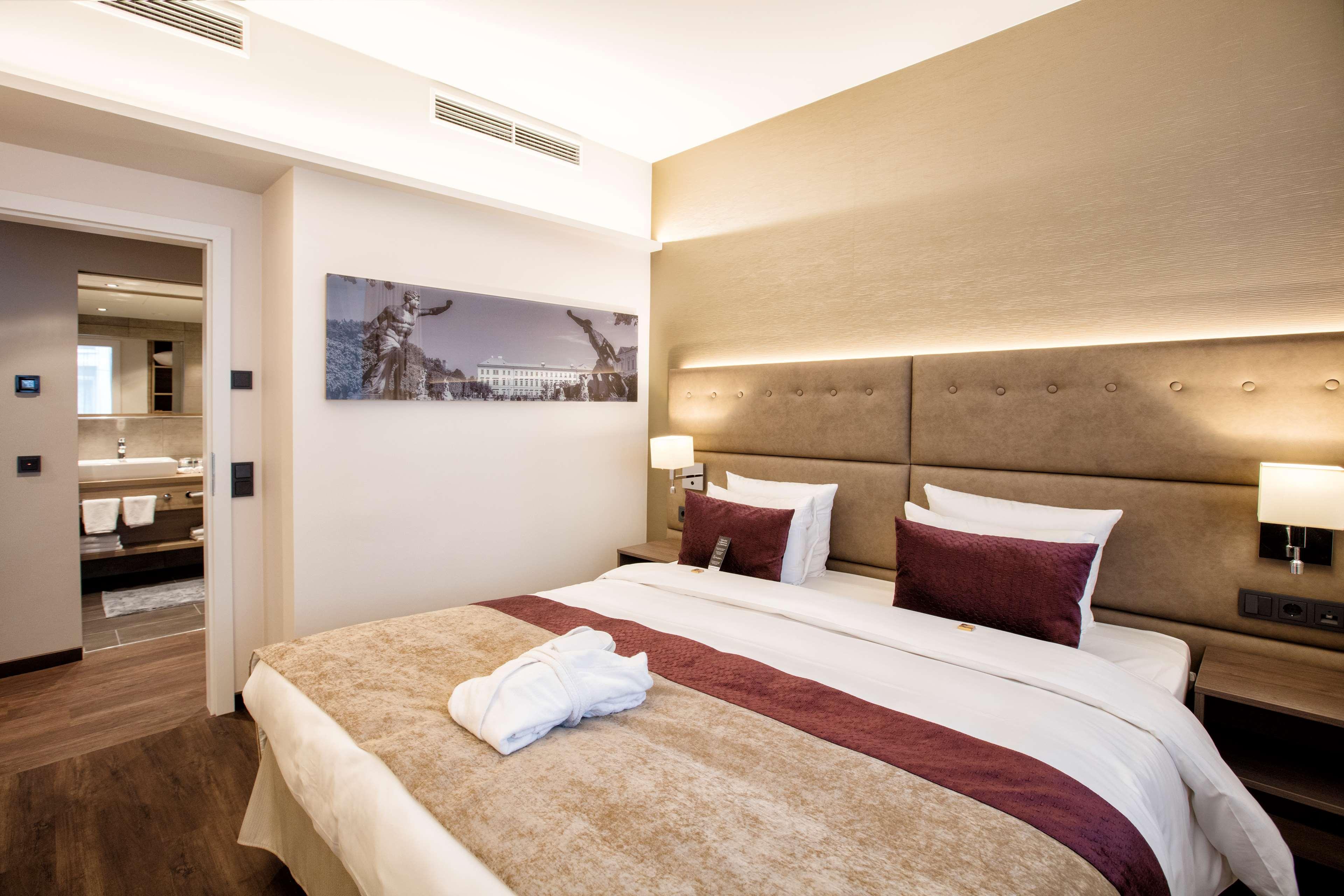 Wyndham Grand Conference Centre 4*