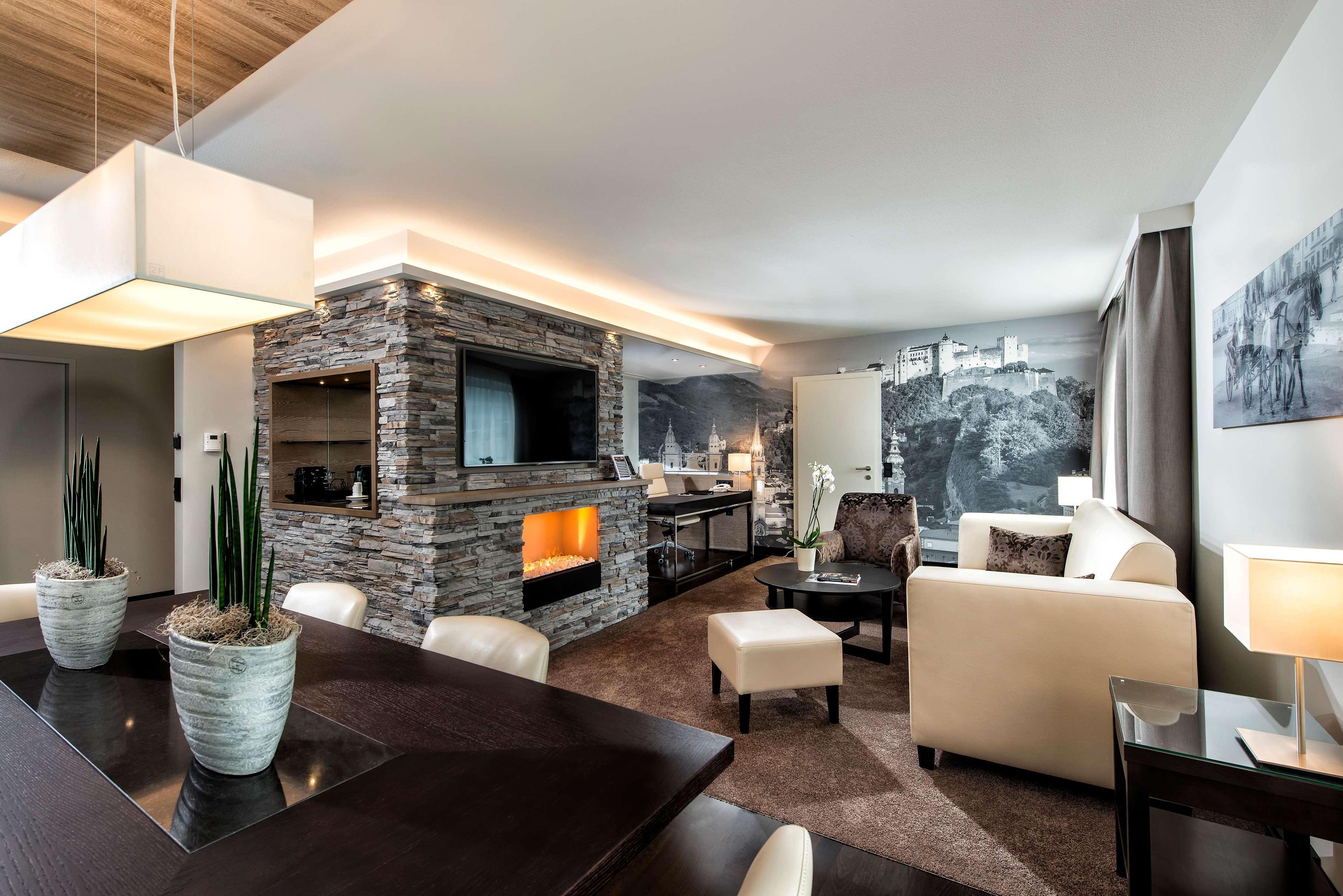 Wyndham Grand Conference Centre Hotel 4*