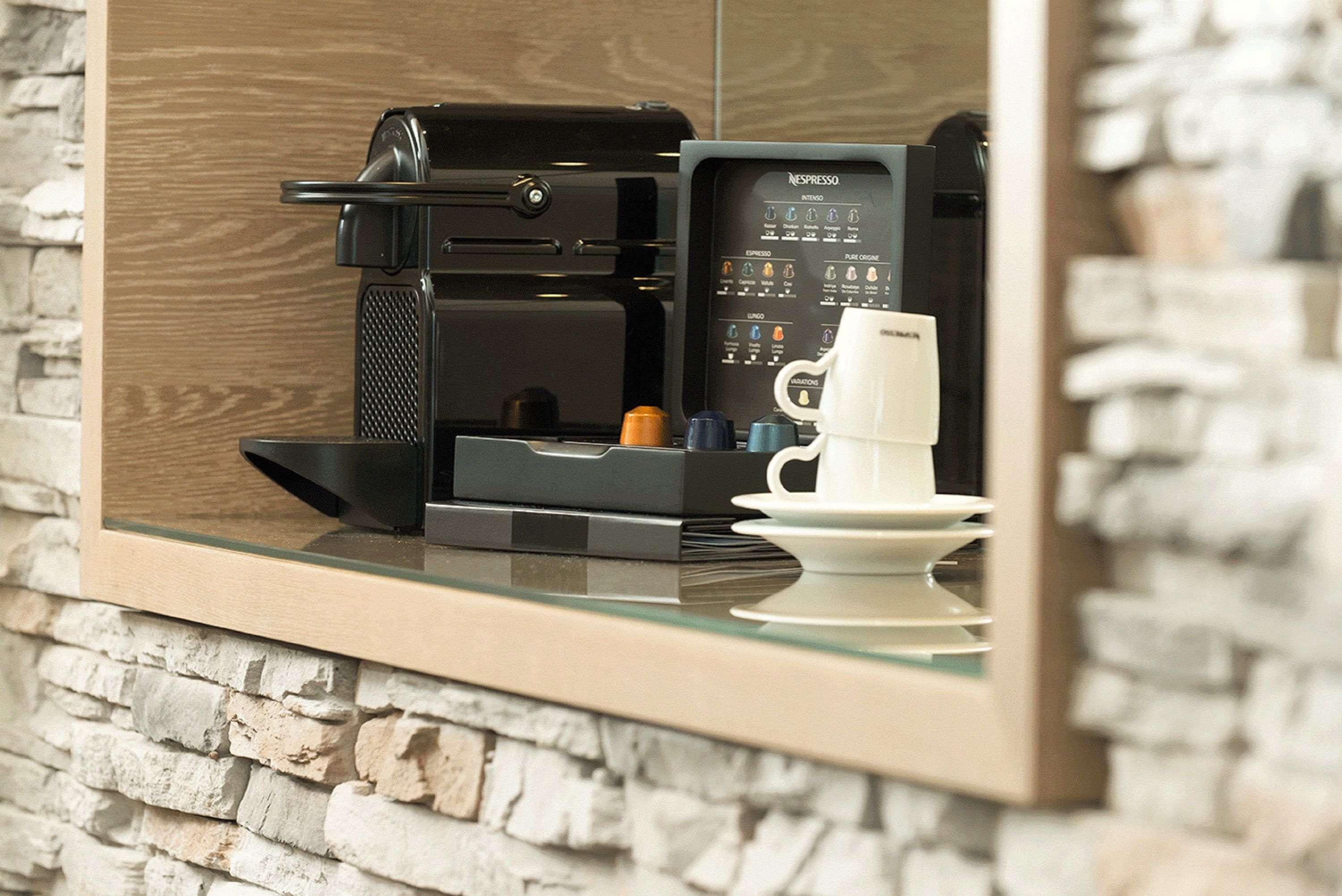 Wyndham Grand Conference Centre Hotel 4*