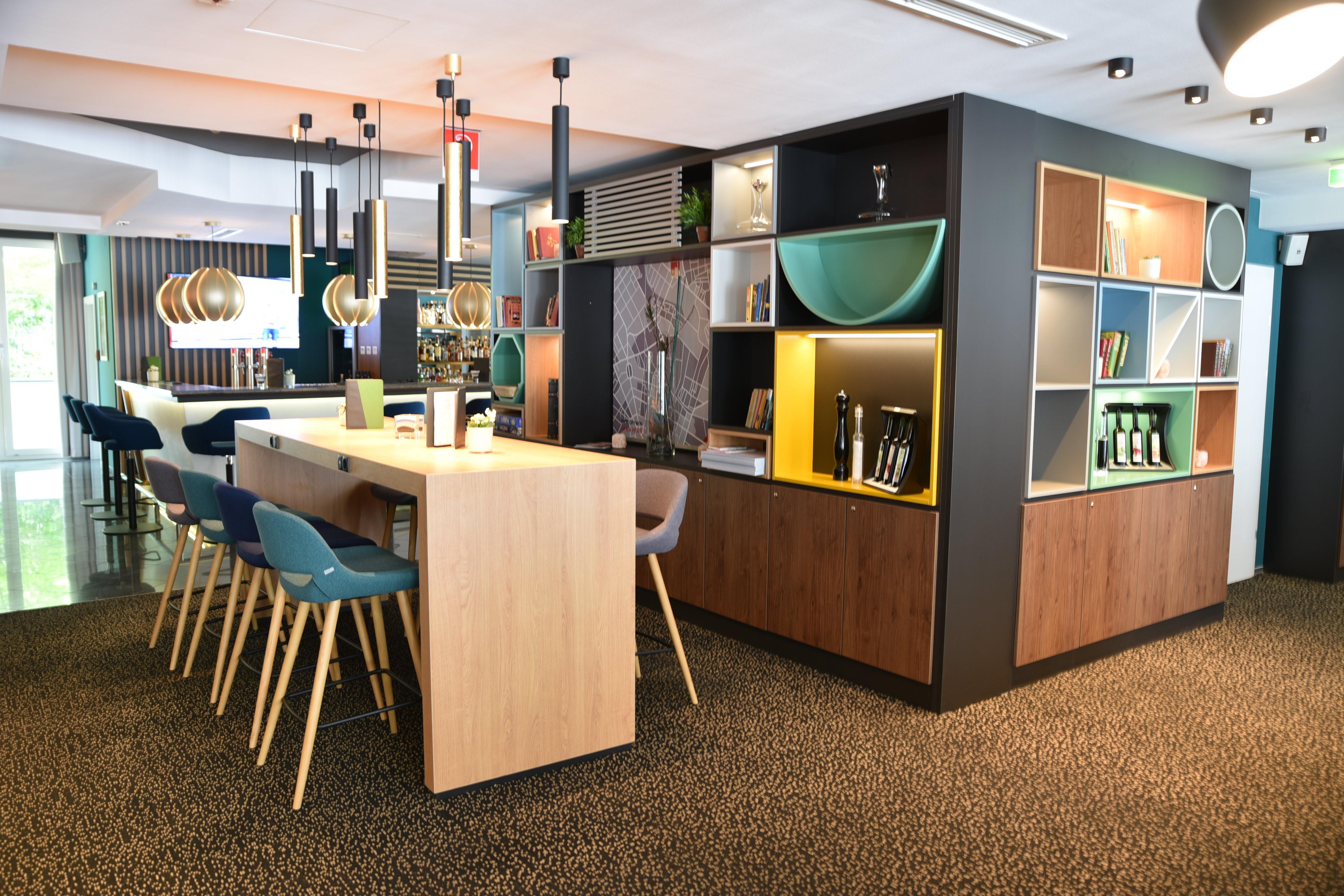 Hotel - By Ihg Salzburg