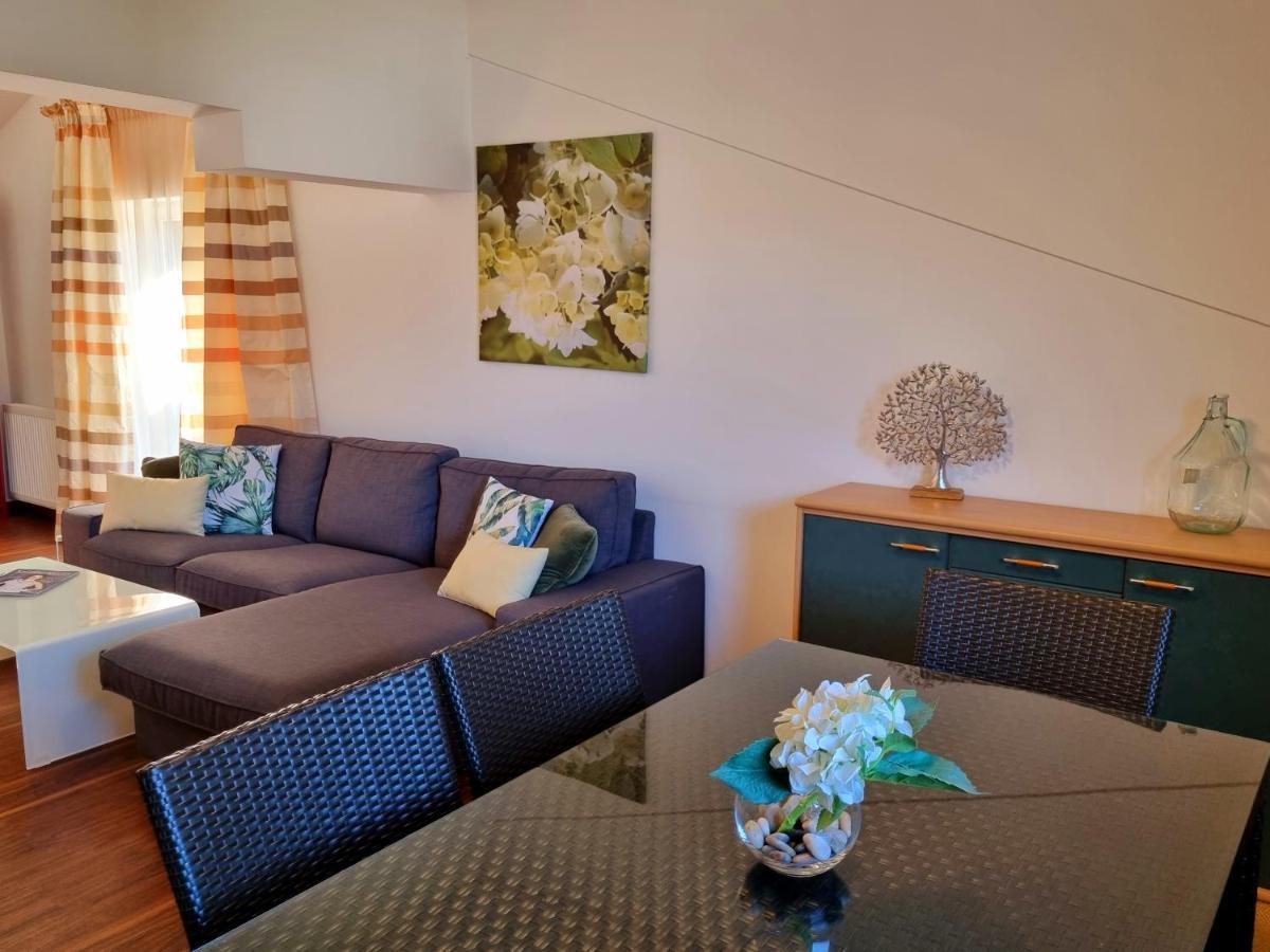 Hotel Via Roma 4*