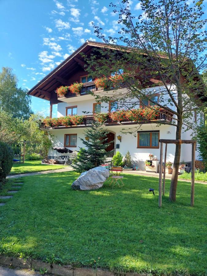 Guest house Fruehstueckspension Helmhof