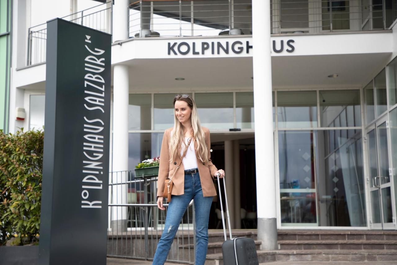 Kolpinghaus Hostel *