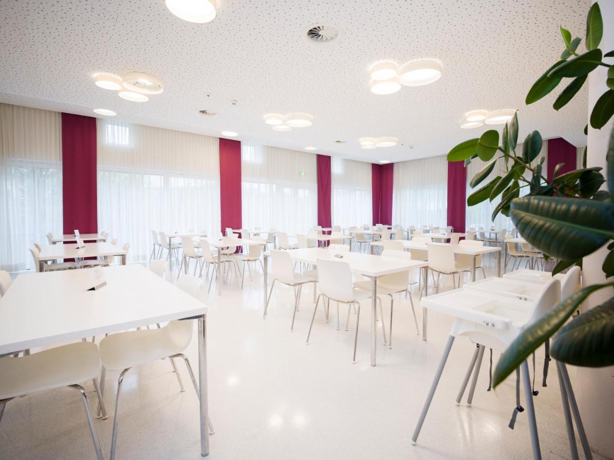 Kolpinghaus Hostel *