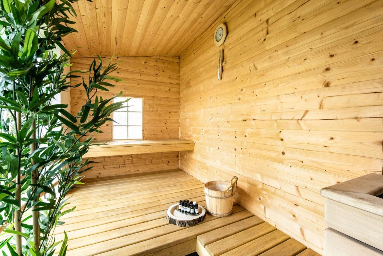 Villa Townhouse Riva, Prime Location In The City Of Salzburg, 1000m2 Backyard Salzburg
