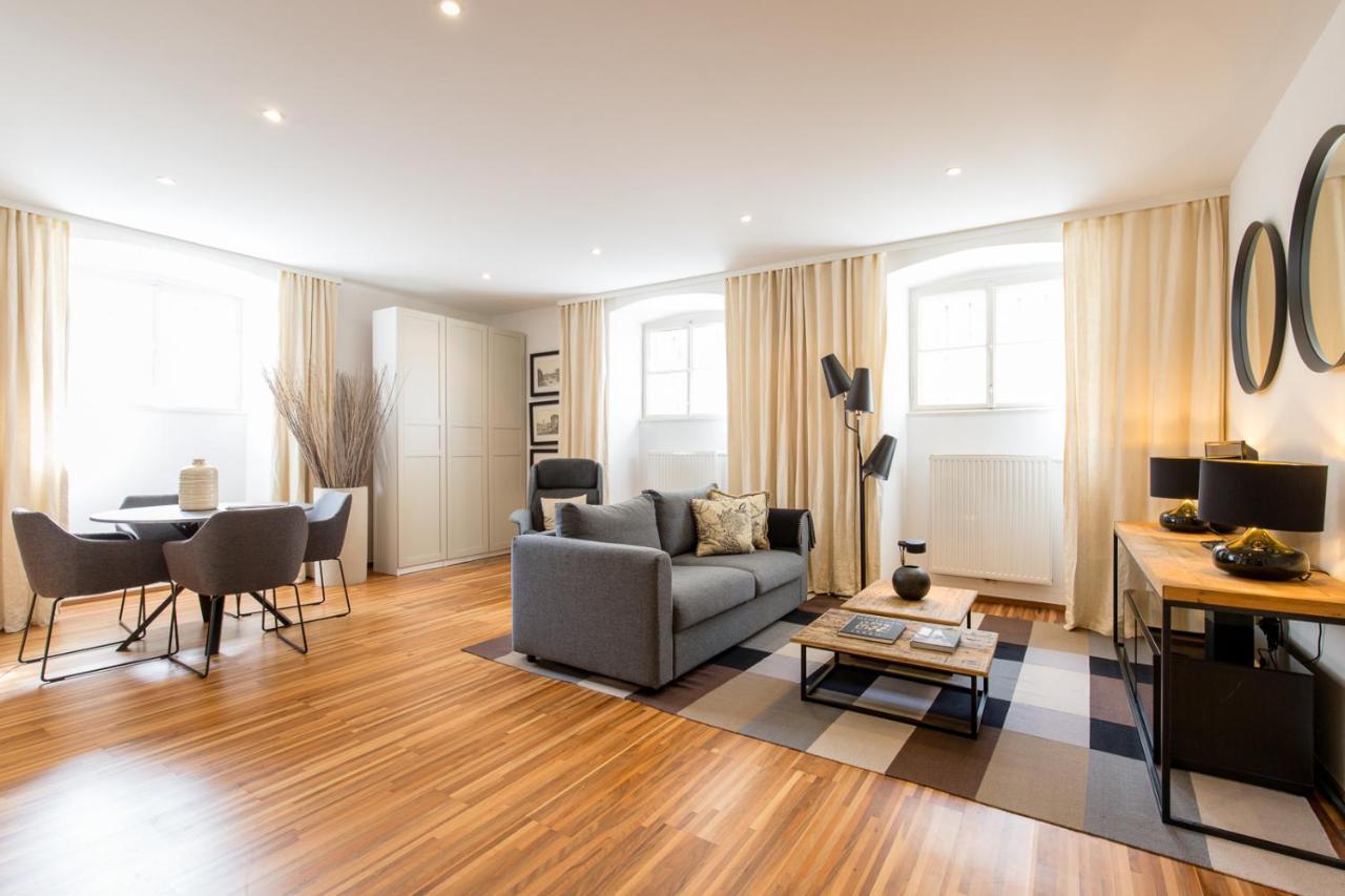 Sound Of Music World Apartment *