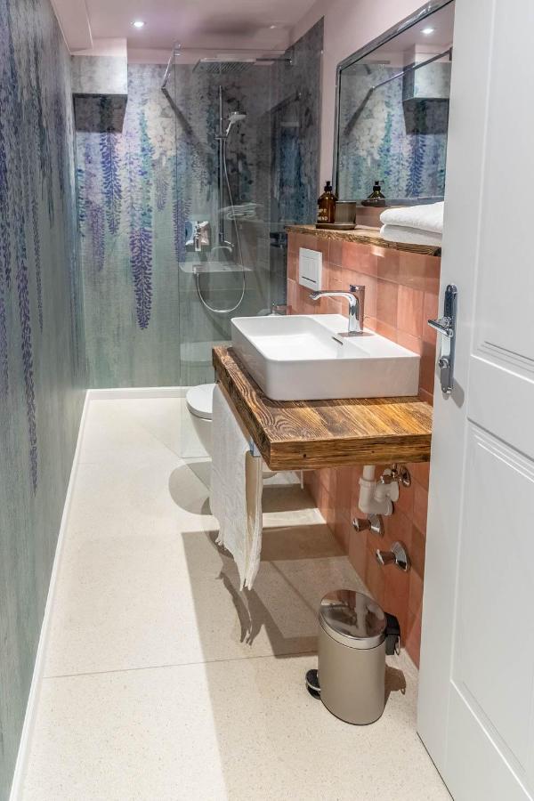 Wickenburg Apartment *