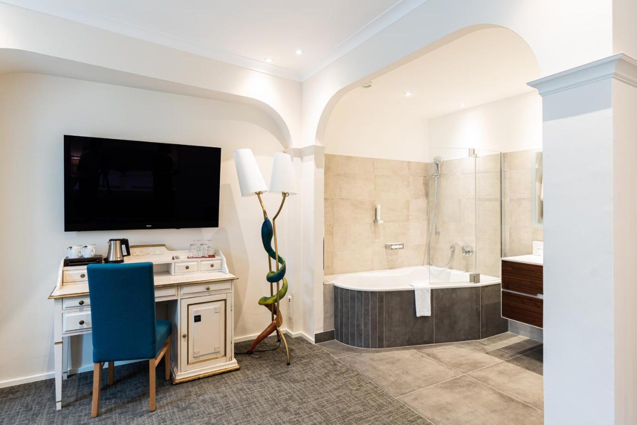 Altstadthotel Wolf-dietrich Hotel 4*
