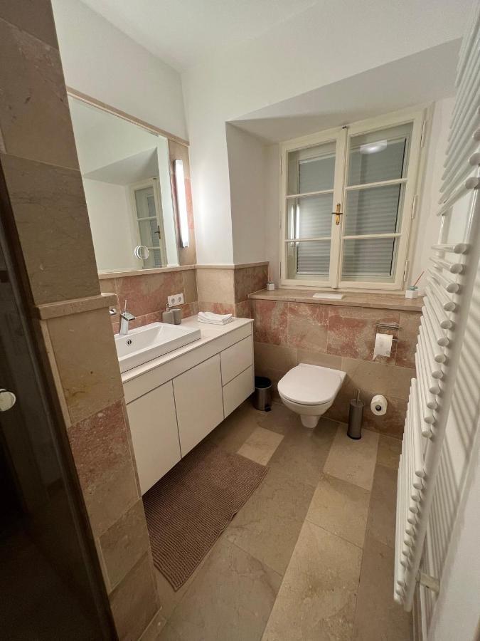 Homestay Palais Am Kai - Zentrale Lage, Kostenloser Parkplatz Salzburg