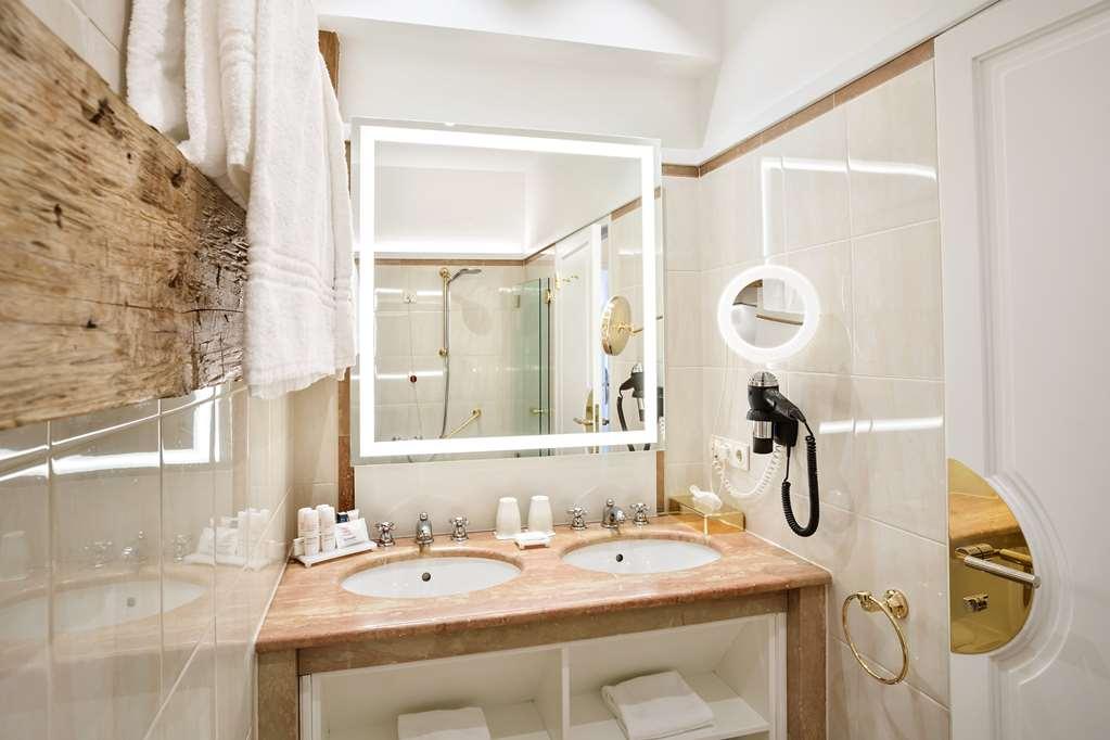 Hotel Radisson Blu Altstadt,
