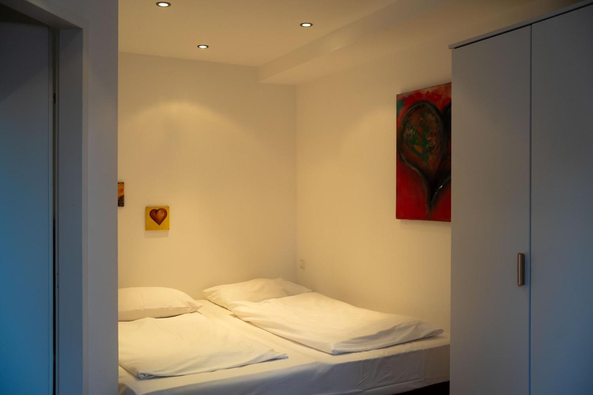 Astoria Hotel 3*