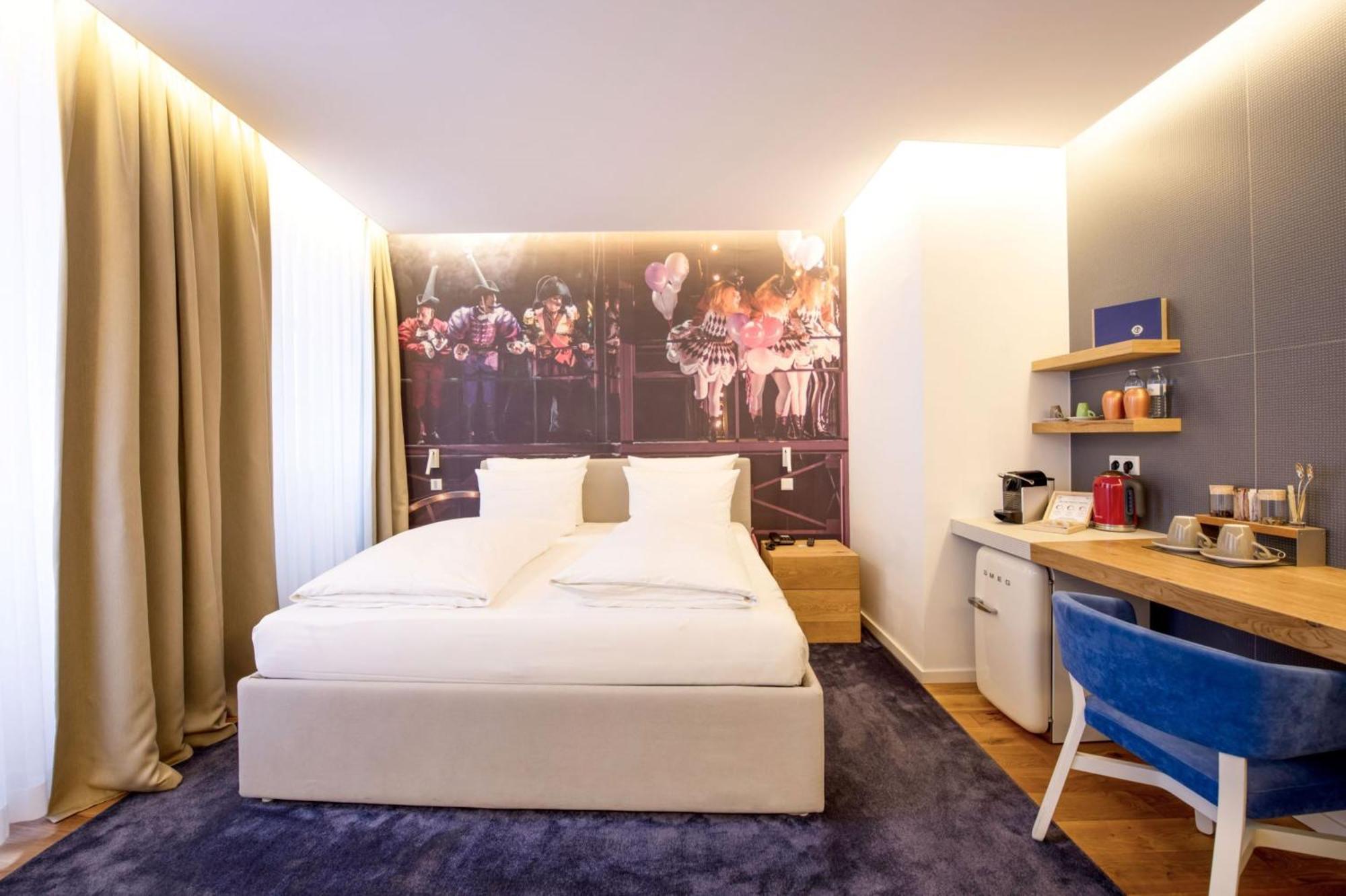 Small Luxury Goldgasse Hotel