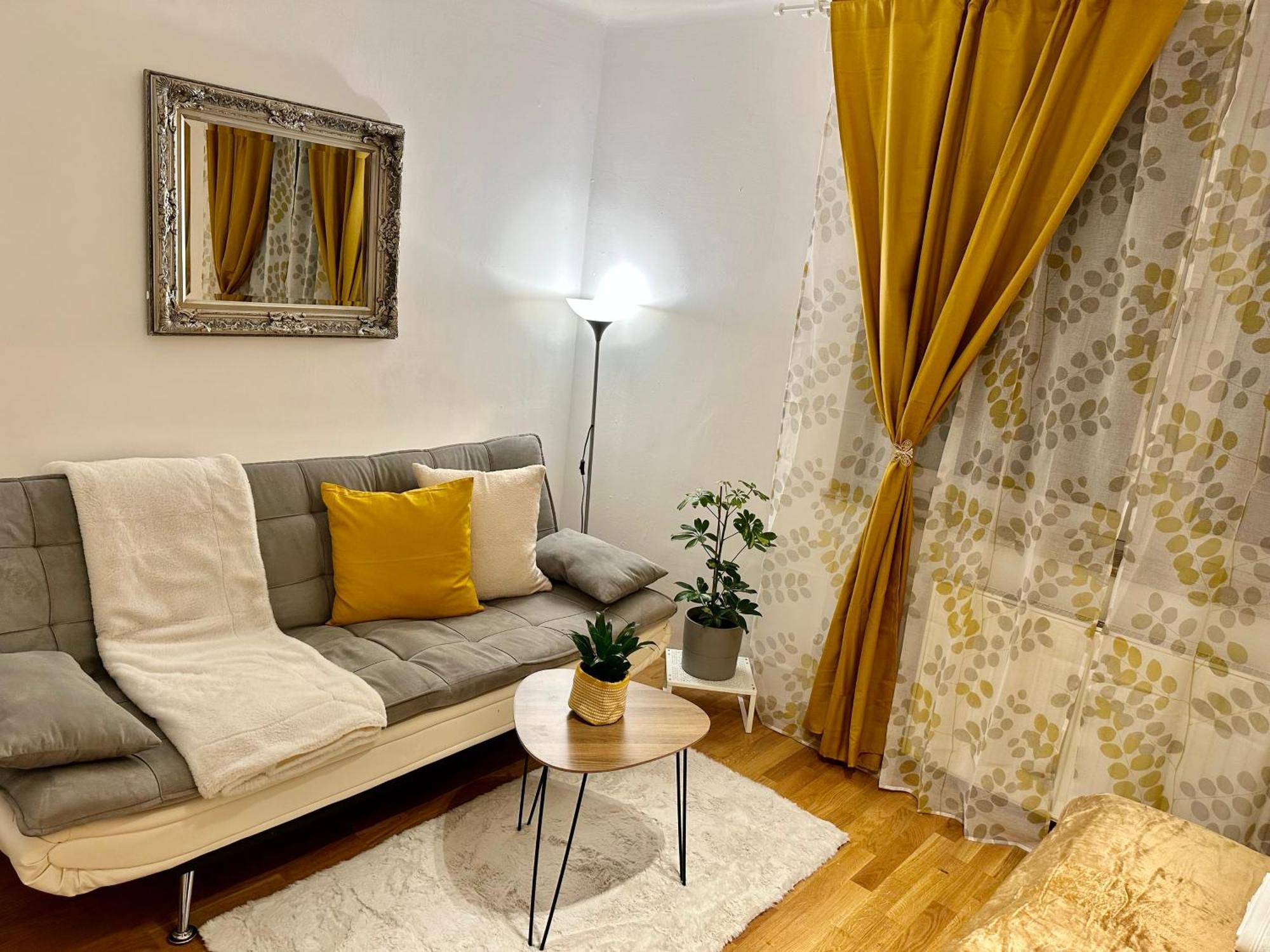 Ferienhaus Natures Retreat Family With Garden & Parking *