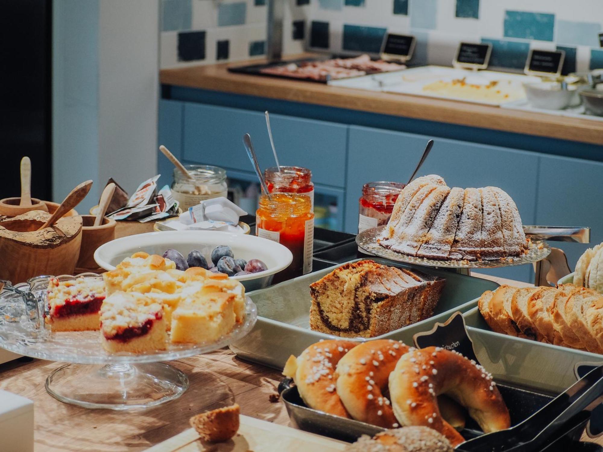 Hotel Levy's & Breakfast 4*