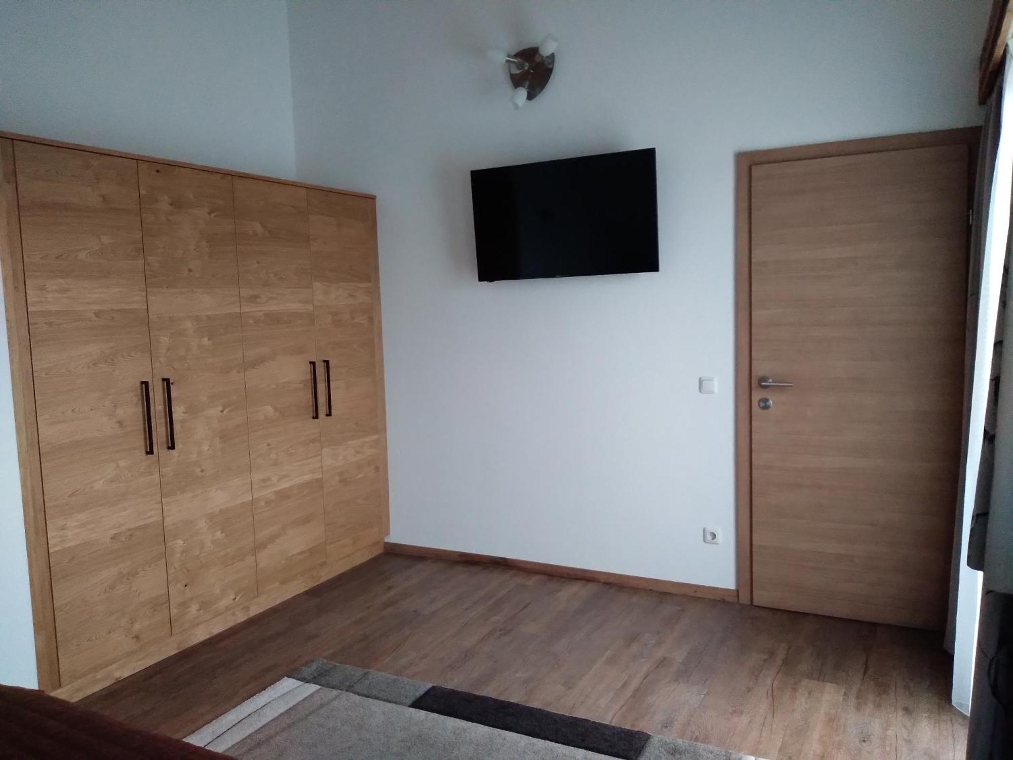 By Ballwein Apartment