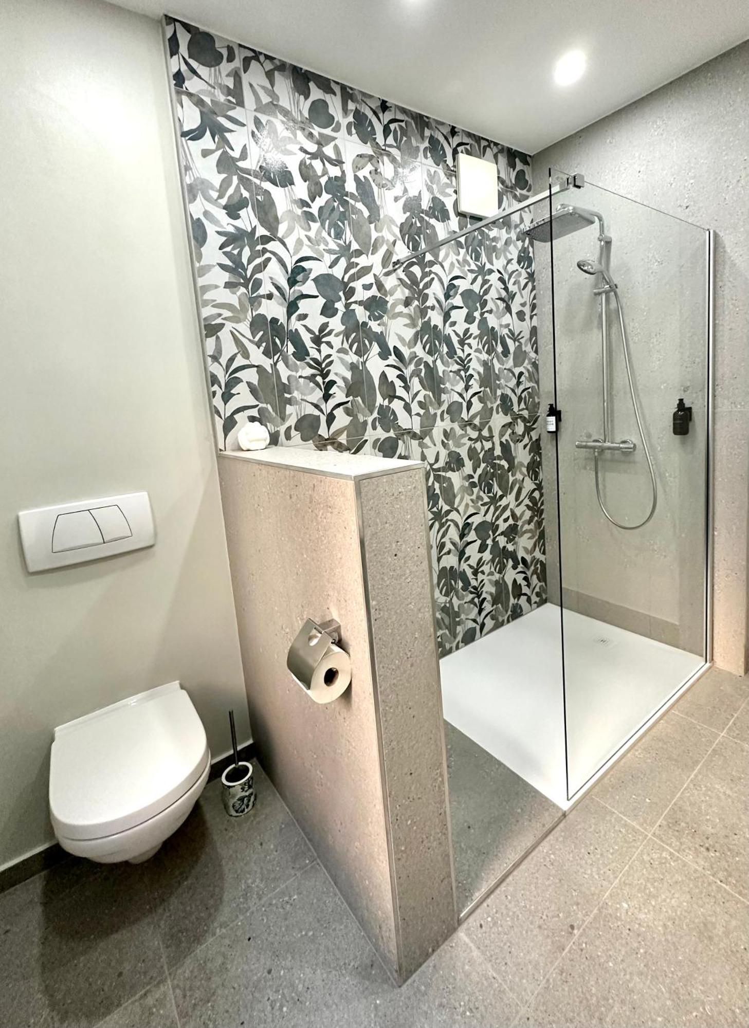 Morand I Apartment *