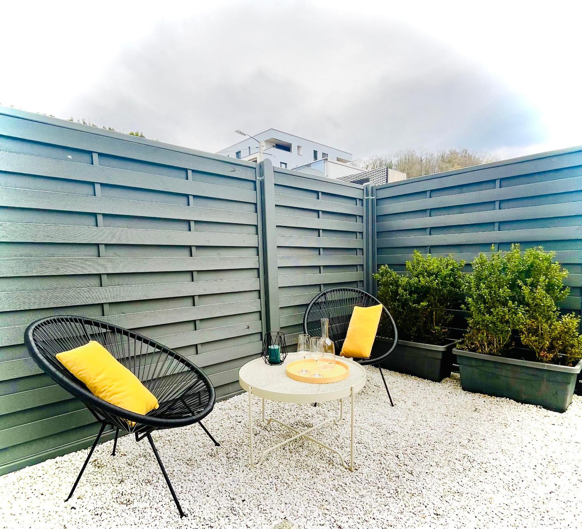 M4 Apartment *