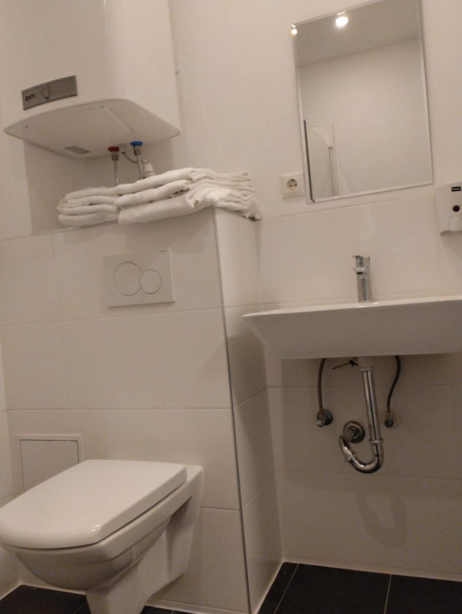 Evido City Apartment *