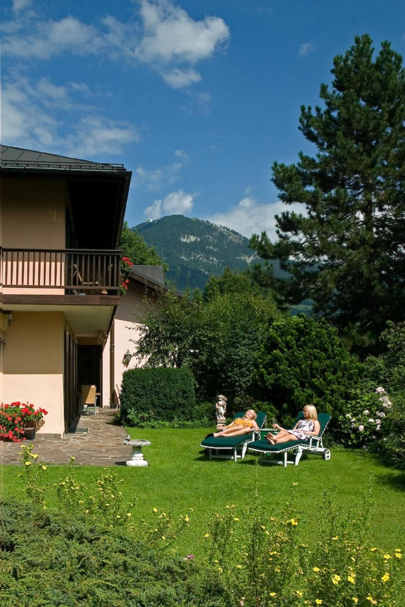 Hotel Haus Arenberg 4*