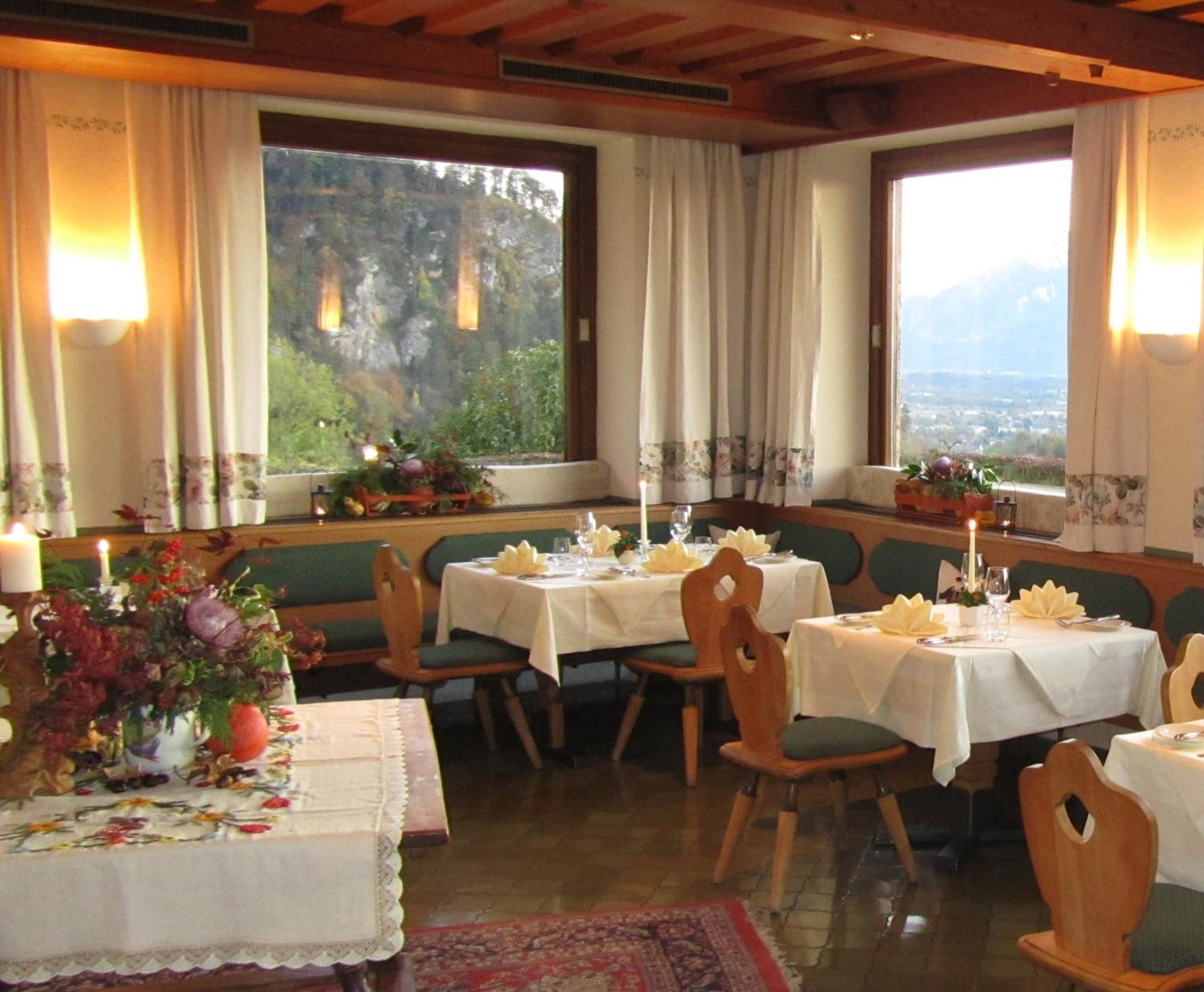 Schoene Aussicht Hotel 3*