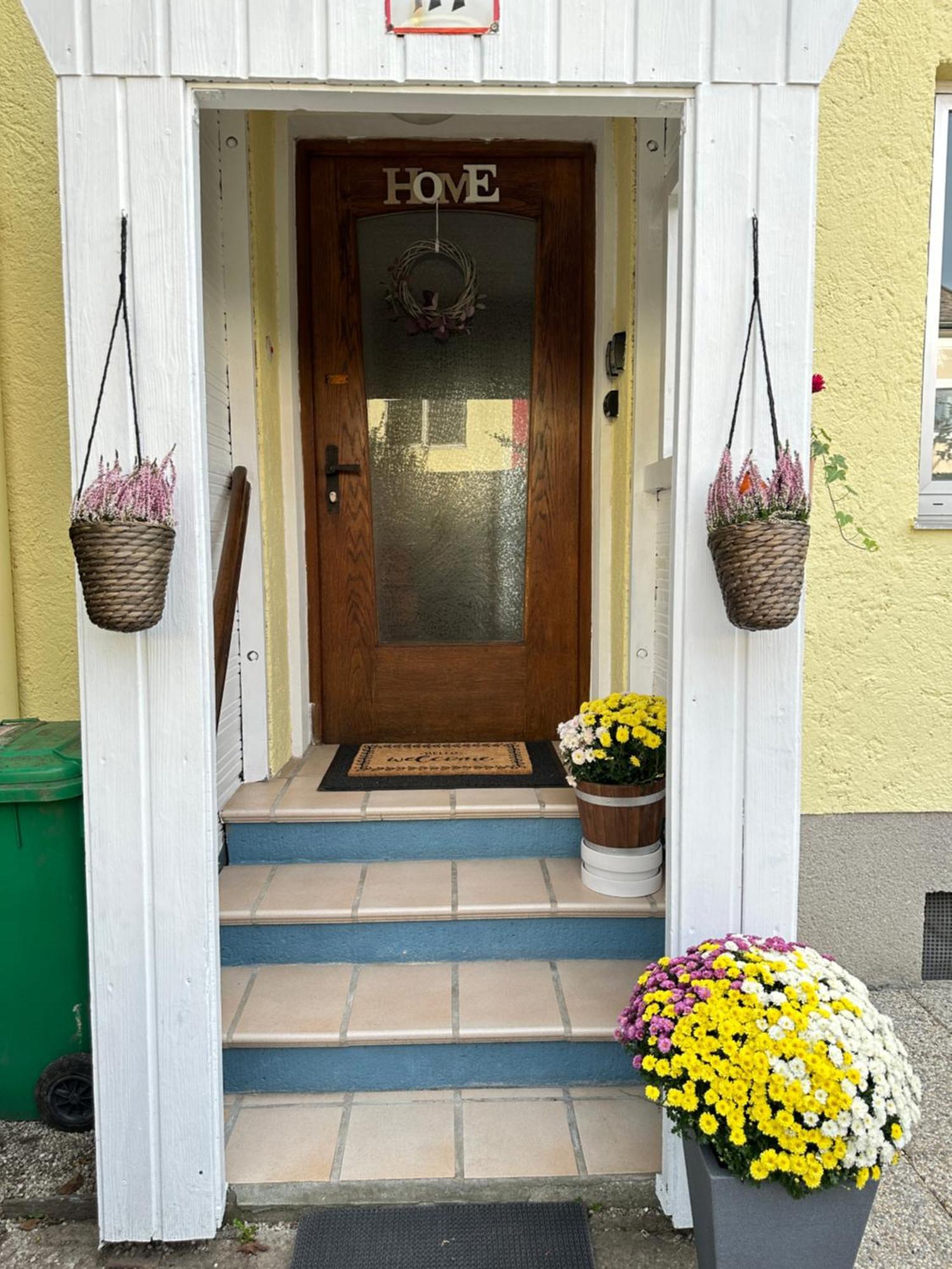 Guest house Paradise & Cozy Retreat With Free Parking