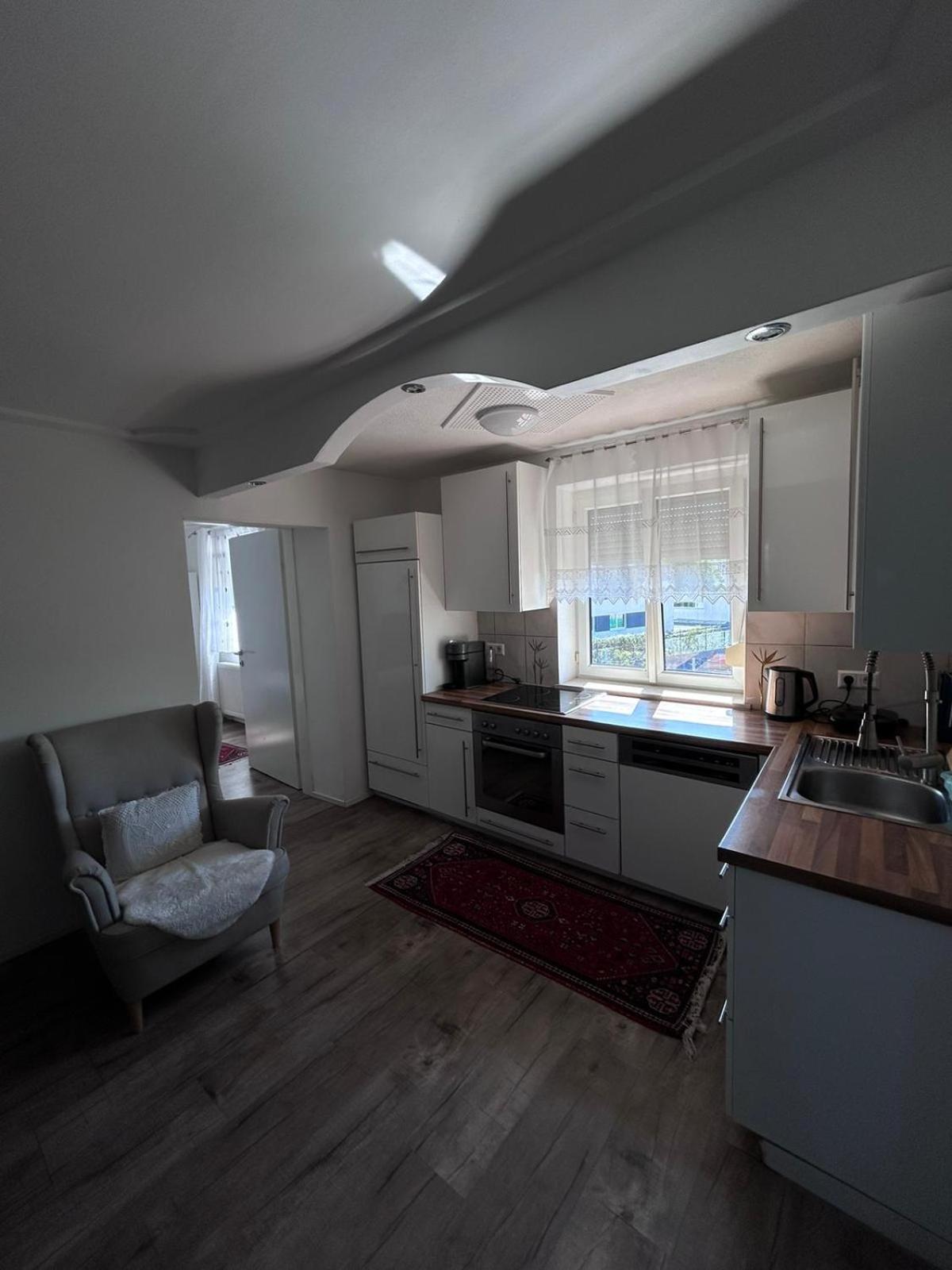 Labi S Apartment