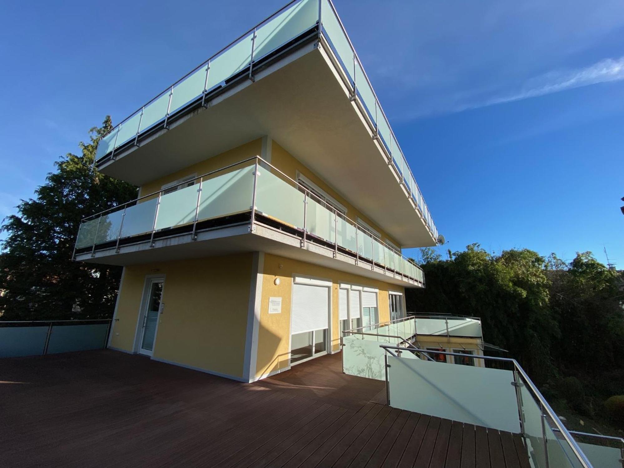 Apartment „1. Work & Sleep Luxury Apartment“ Fuer Arbeiten & Wohnen ! *