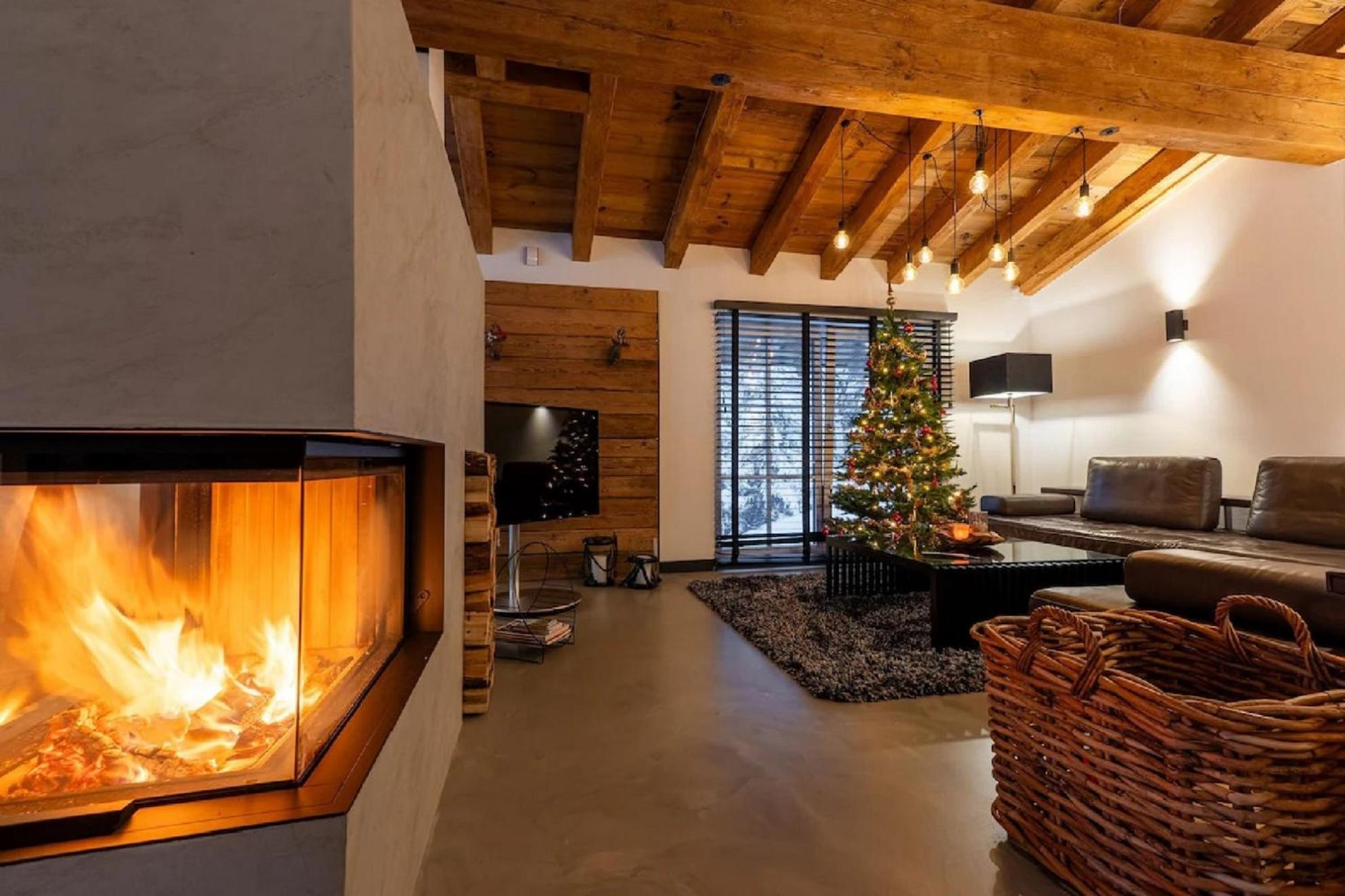 Apartment Exquisite Contemporary Chalet Recently Completed Salzburg