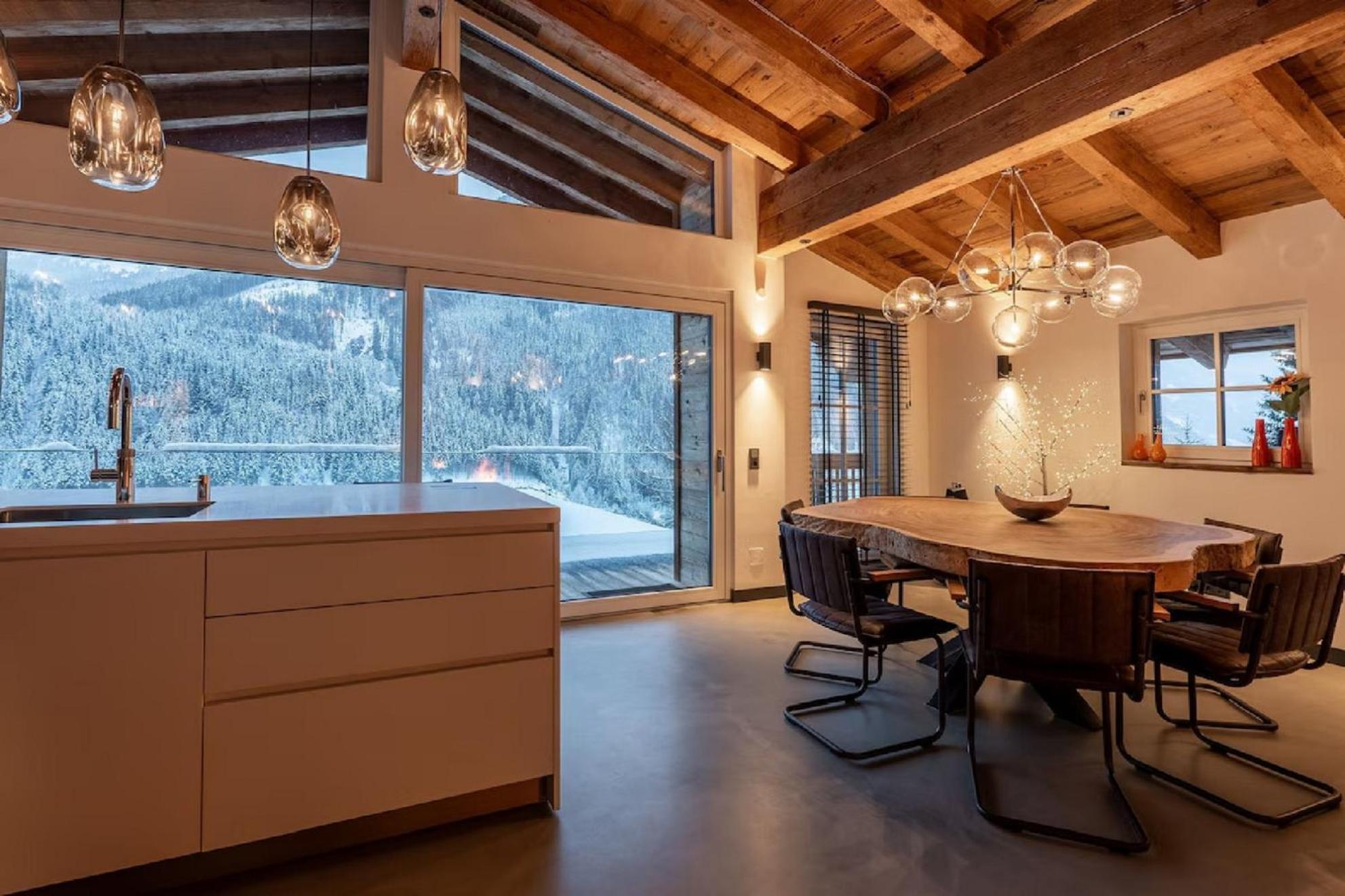 Exquisite Contemporary Chalet Recently Completed Apartment