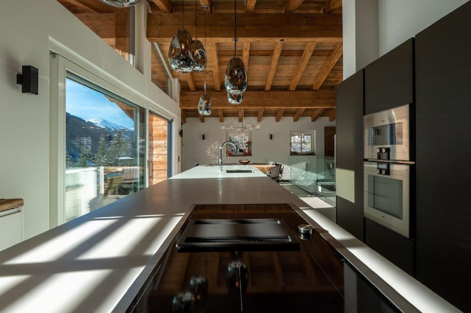 Exquisite Contemporary Chalet Recently Completed Apartment