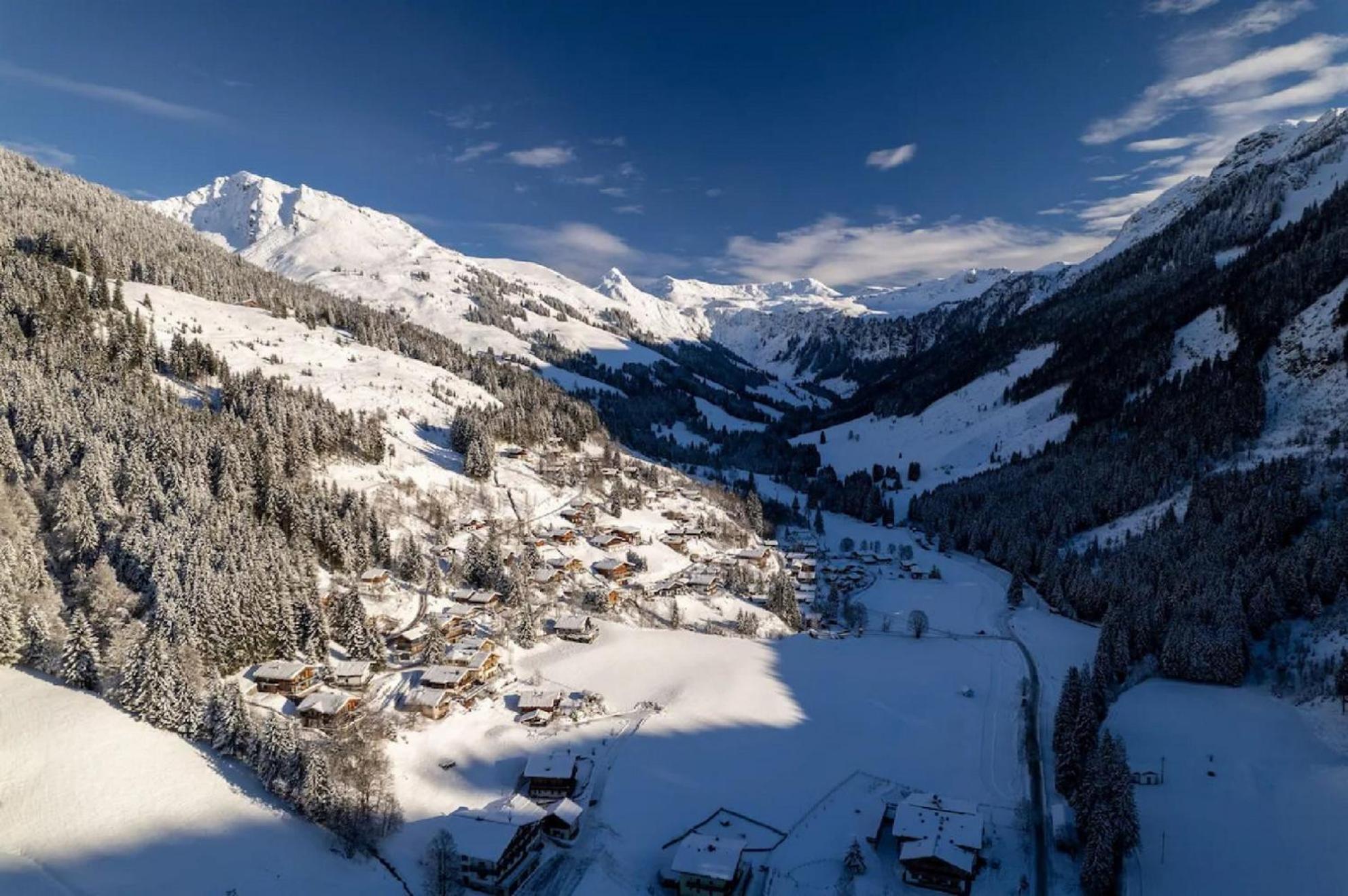 Exquisite Contemporary Chalet Recently Completed * Salzburg