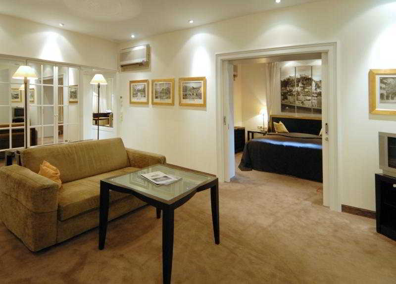 Hotel Bristol