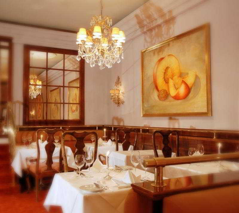 Hotel Bristol