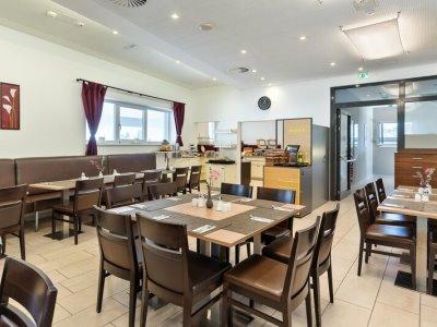 Hotel Austria Trend Messe 3*