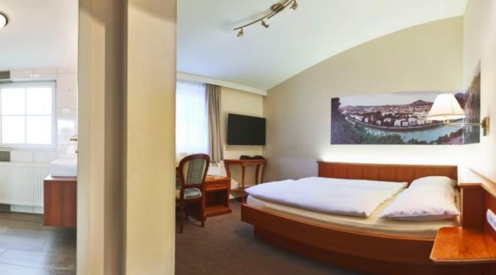 Gruene Zur Post - 100 % Bio Hotel