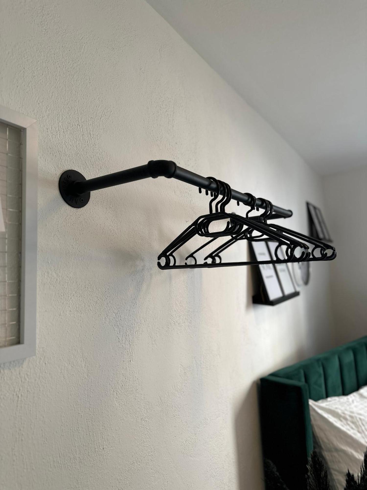 Homestay Cozy For 2 - 5 Min To Main Station