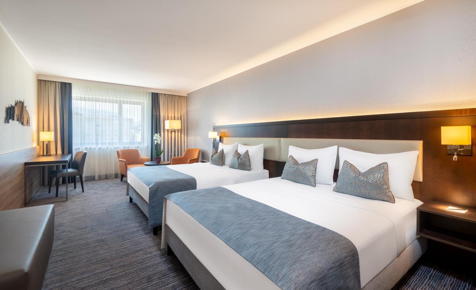 Hotel Wyndham Grand Conference Centre 4*
