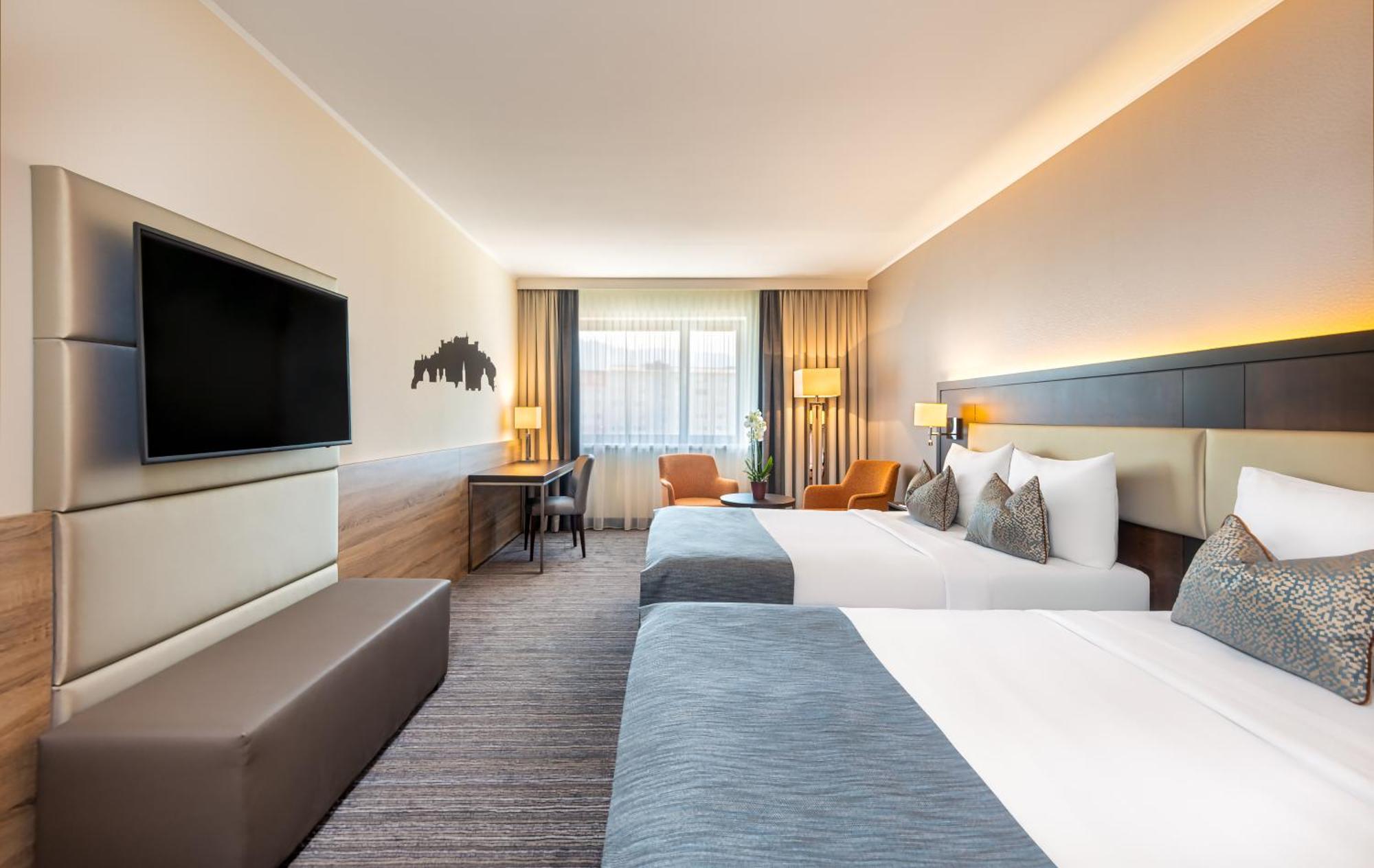 Wyndham Grand Conference Centre 4*