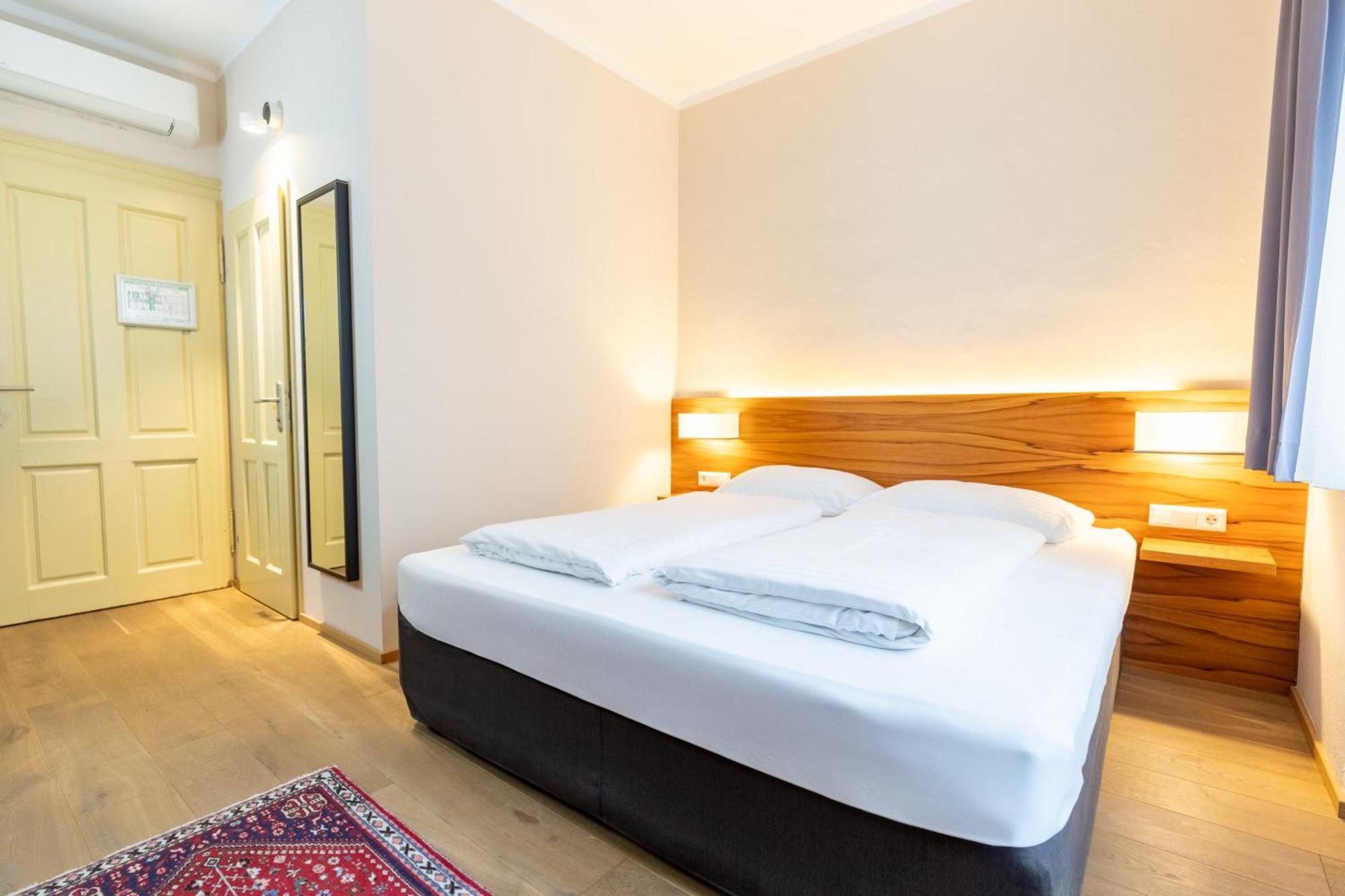 Jedermann Boutiquehotel Mit Stadtgarten Salzburgo