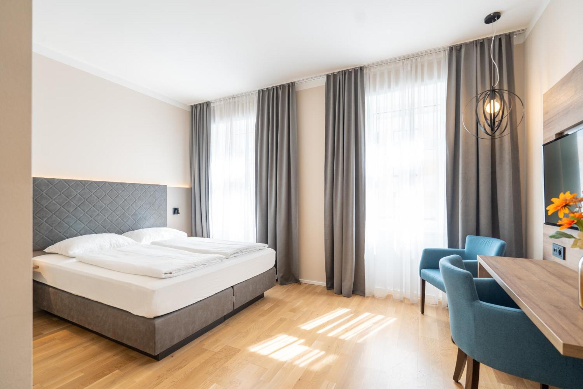 Jedermann Boutiquehotel Mit Stadtgarten Hotel