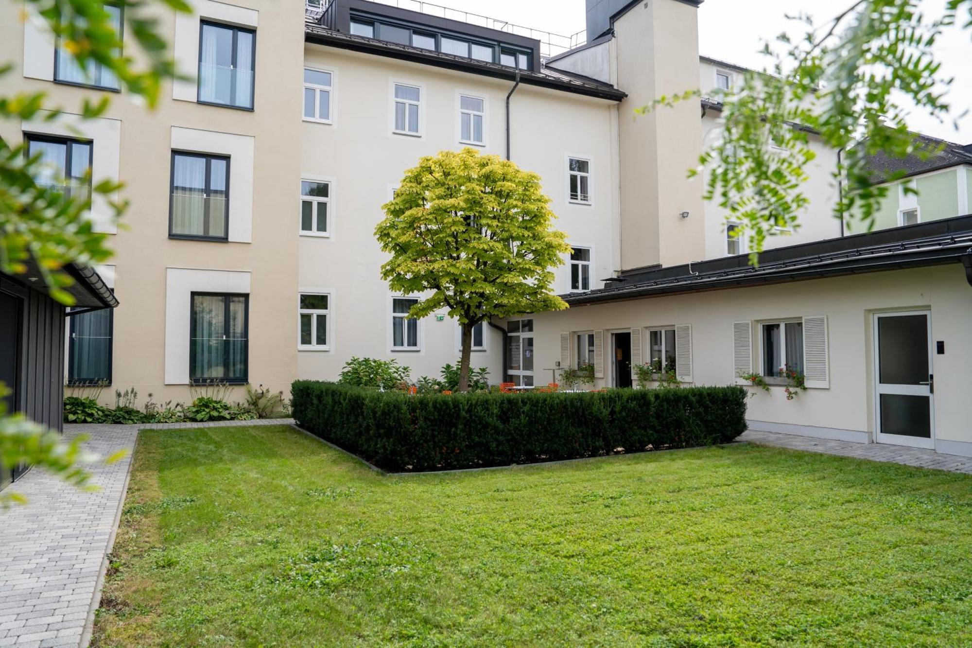 Jedermann Boutiquehotel Mit Stadtgarten Hotel Salzburg