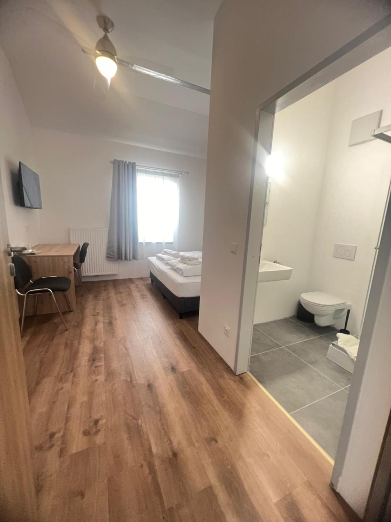 Gasthof Vogelweiderhof-rooms 3*