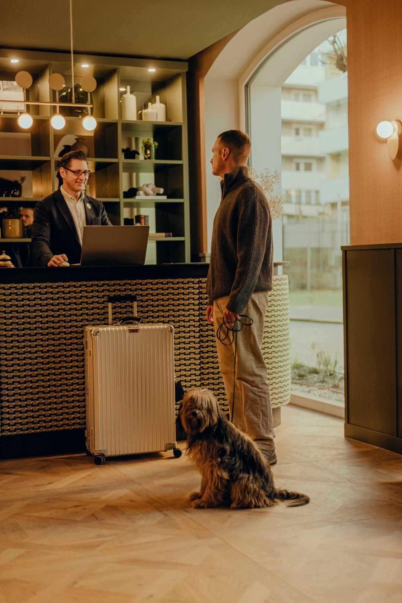 Zum Hirschen Aparthotel 4*