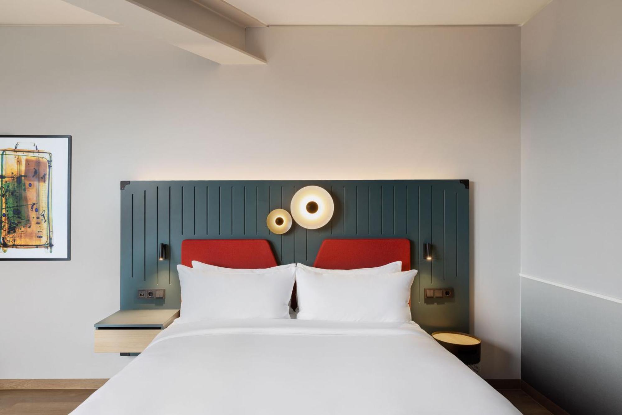 The Passenger, A Tribute Portfolio Hotel 4*