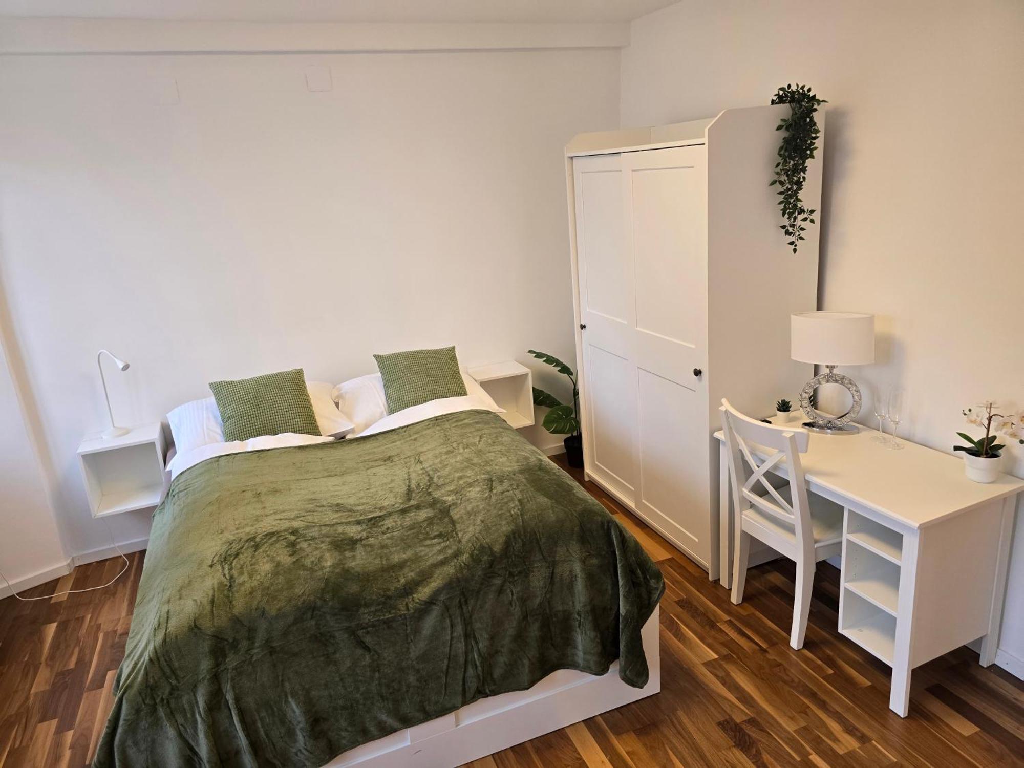 Apartment Citycenter Am Ursulinenplatz *