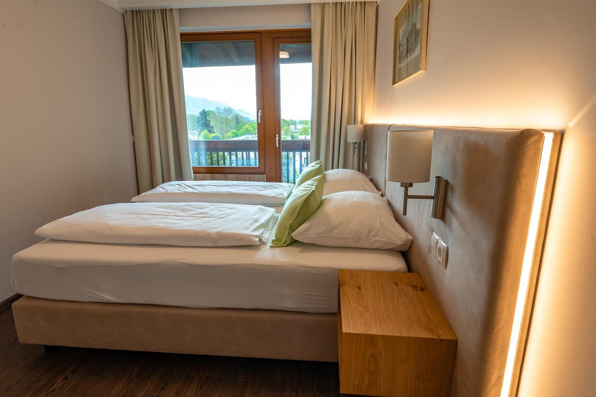 Hotel Haus Arenberg 4*